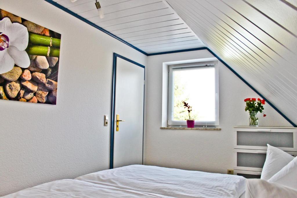 Hof Kranichstein Hotel Kluis Phòng bức ảnh