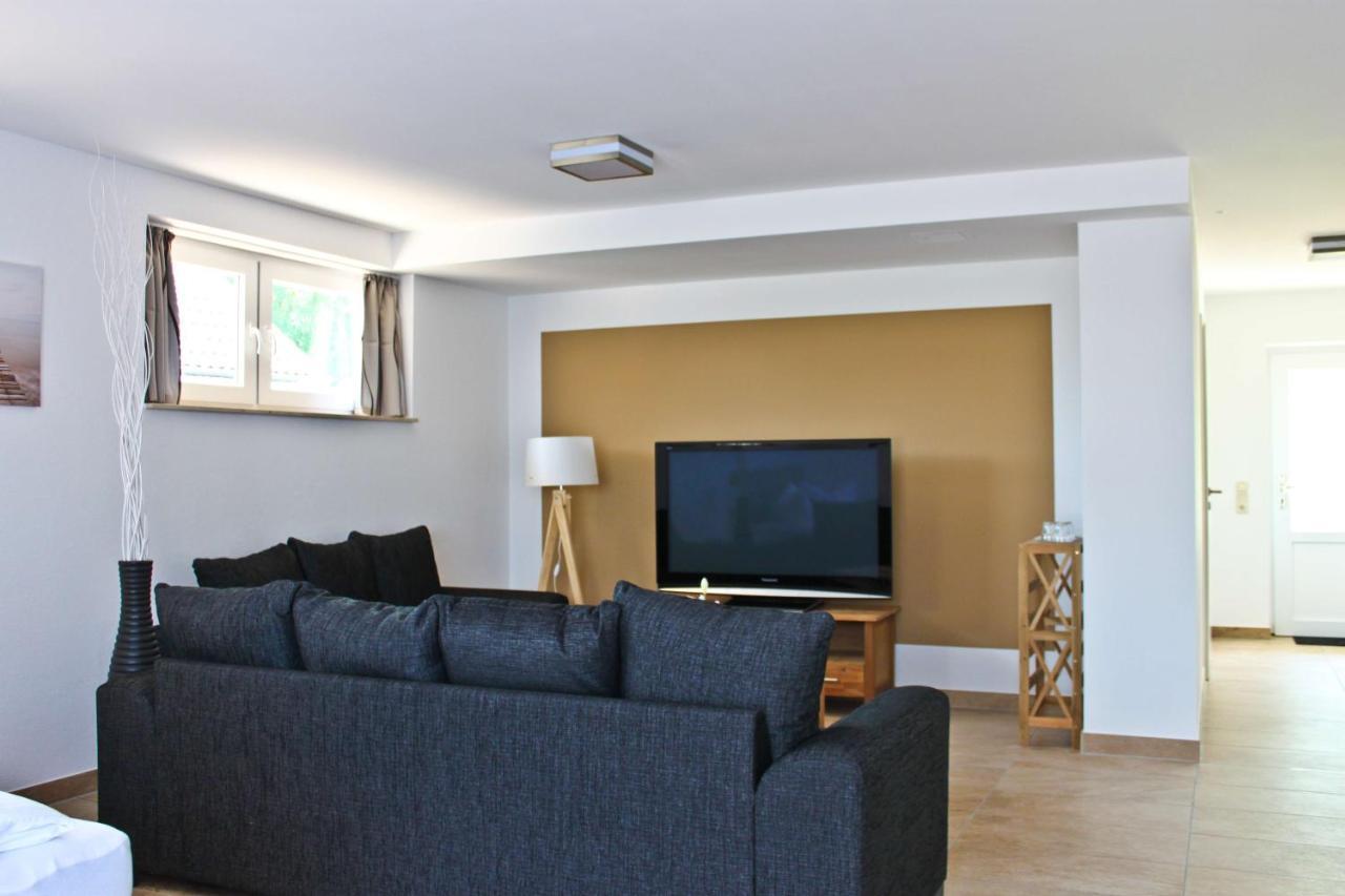 Hof Kranichstein Hotel Kluis Phòng bức ảnh